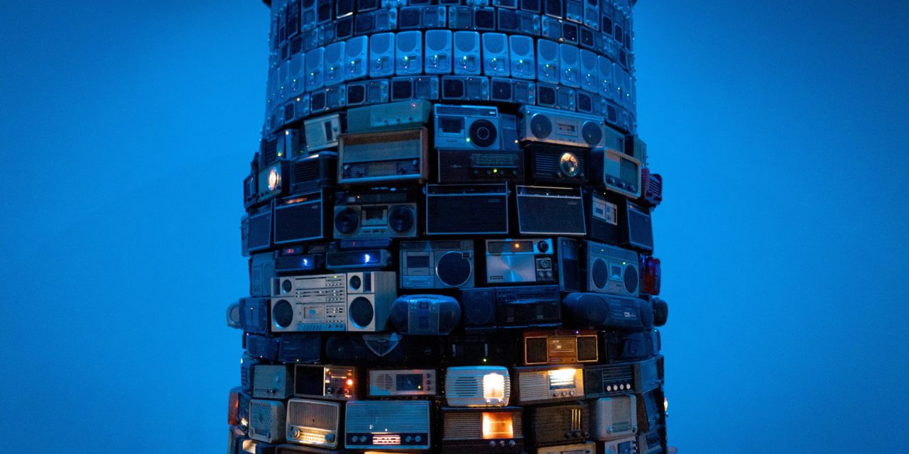 Collaborative Podcasting: A process for building Digital Competency