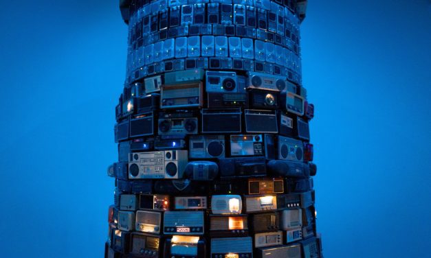 Collaborative Podcasting: A process for building Digital Competency